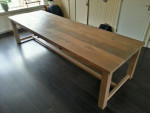 Eiken eetkamertafel 320 cm lang en 110 cm breed met 4 lade's